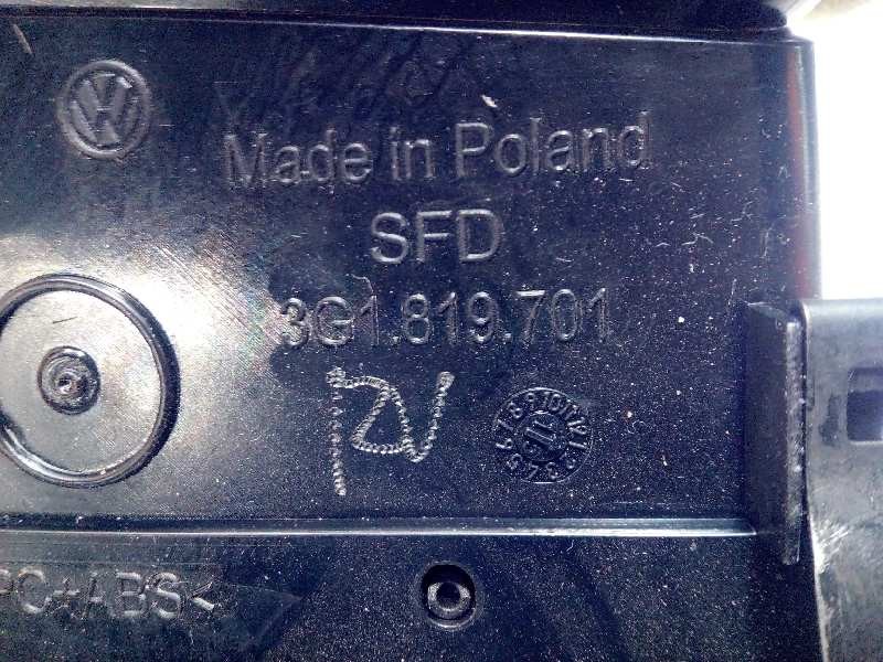 Recambio de aireador para volkswagen passat lim. (3g2) advance bmt referencia OEM IAM 3G1819701C  3G1819701EICL