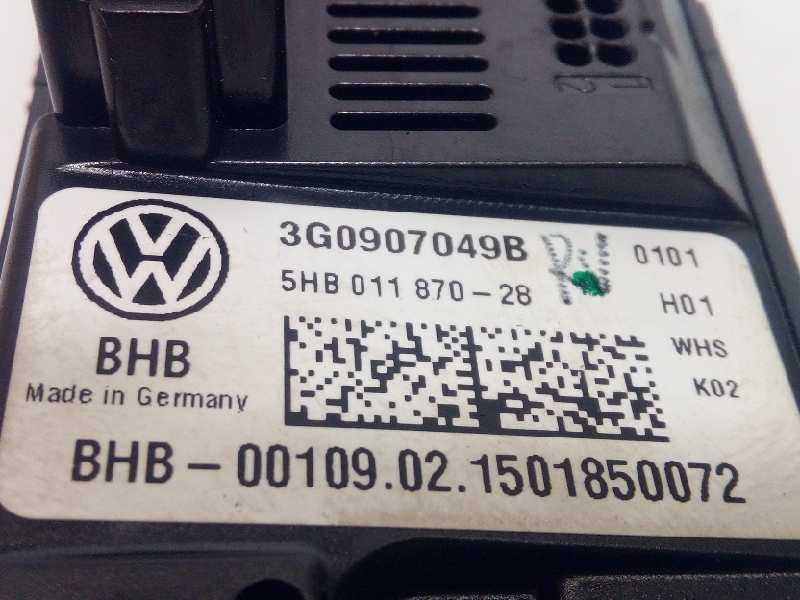 Recambio de mando climatizador para volkswagen passat lim. (3g2) advance bmt referencia OEM IAM 3G0907049B  3G0907049BWHS