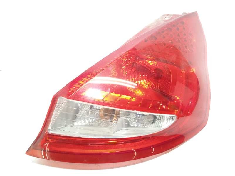 Recambio de piloto trasero derecho para ford fiesta (cb1) ambiente referencia OEM IAM 8A6113404AE  1709552