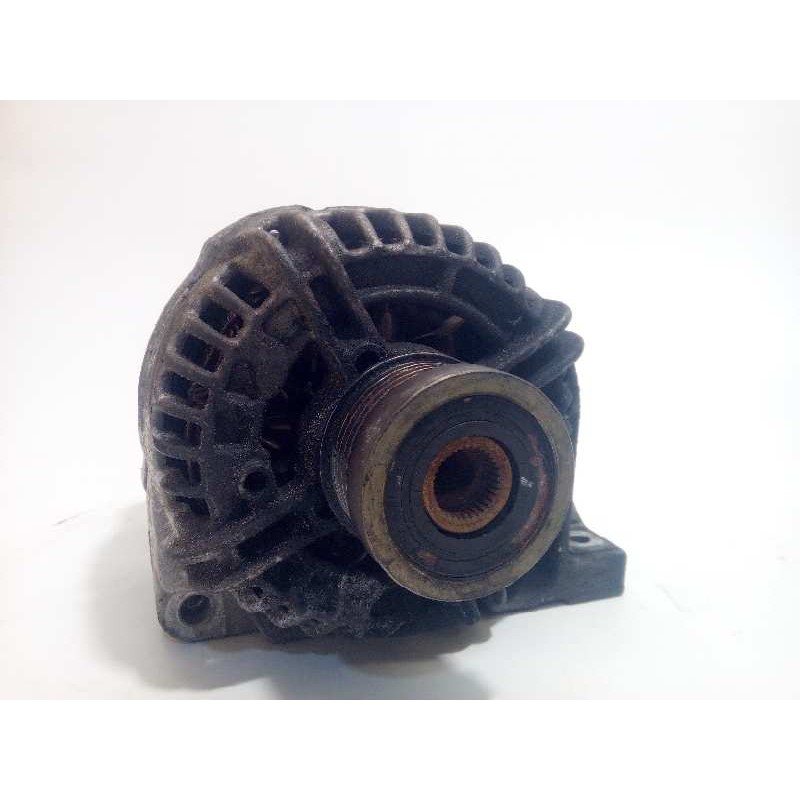 Recambio de alternador para volvo xc70 2.4 diesel cat referencia OEM IAM 30667787  0124525060