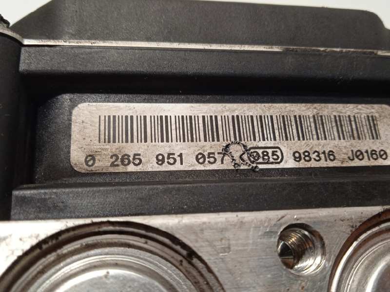 Recambio de abs para toyota auris active referencia OEM IAM 4454002180 0265951057 0265230083