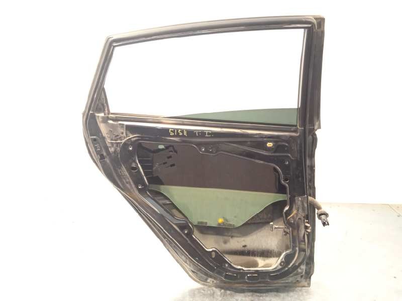 Recambio de puerta trasera izquierda para ford fiesta (cb1) ambiente referencia OEM IAM 1795944  