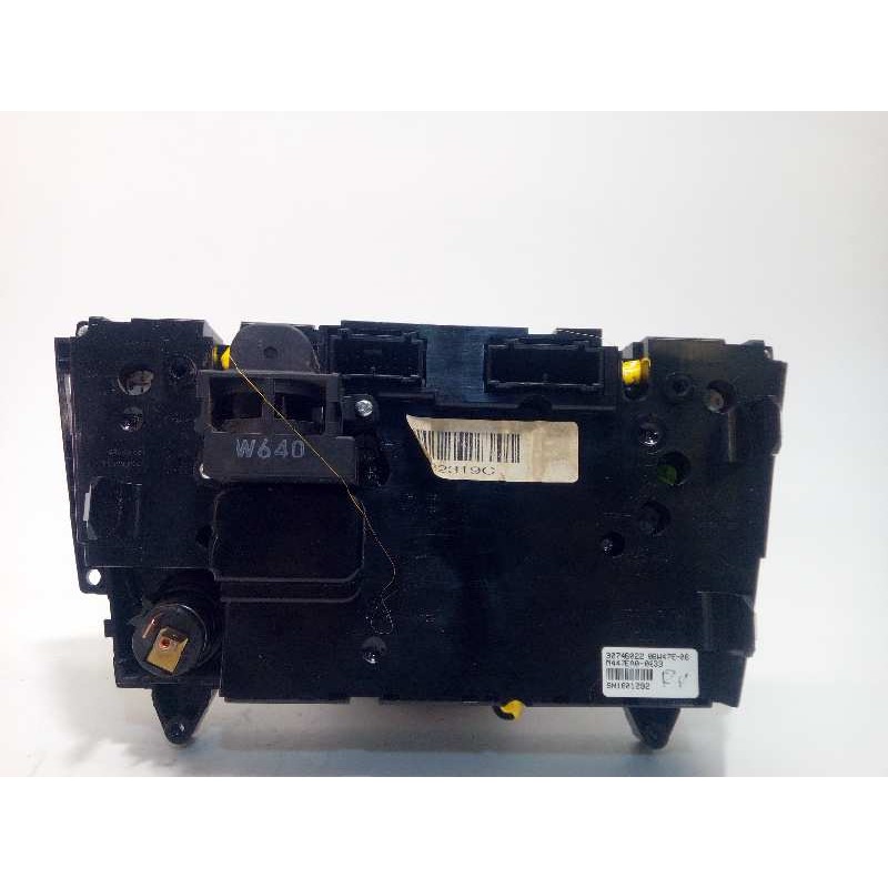 Recambio de mando climatizador para volvo xc70 2.4 diesel cat referencia OEM IAM 30746022  