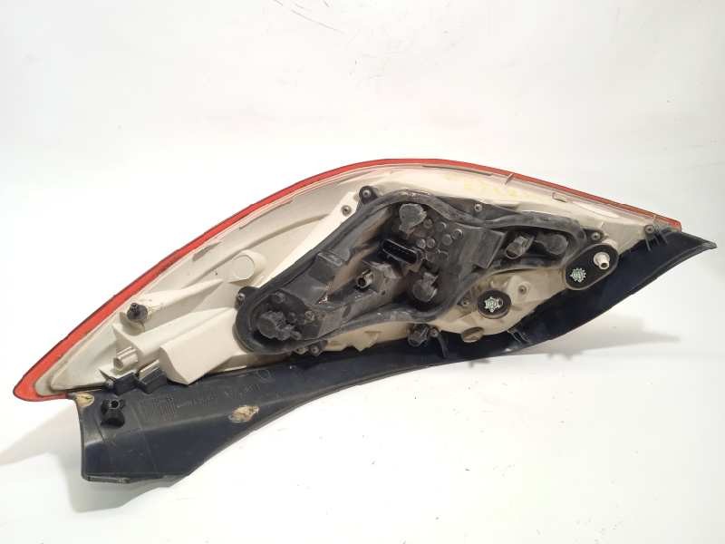 Recambio de piloto trasero izquierdo para opel insignia berlina sport referencia OEM IAM 13279627  