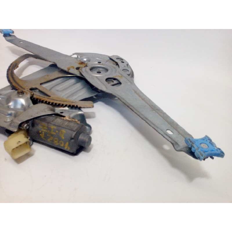 Recambio de elevalunas delantero izquierdo para volvo xc70 2.4 diesel cat referencia OEM IAM 31253719  