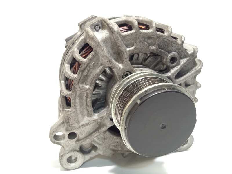 Recambio de alternador para seat ibiza (6p1) style referencia OEM IAM 04B903023B  F000BL08E2