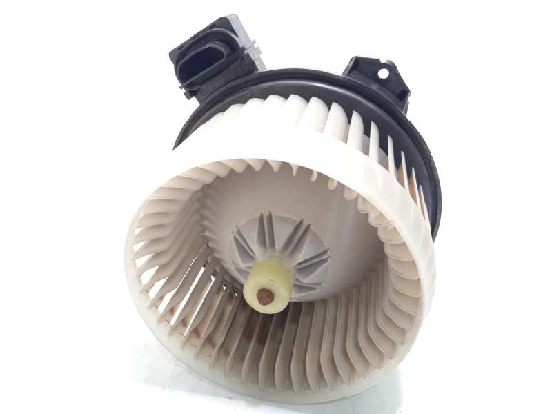 Recambio de motor calefaccion para suzuki sx4 rw (ey) 1.6 16v cat referencia OEM IAM AV2727000311  7415062JA0