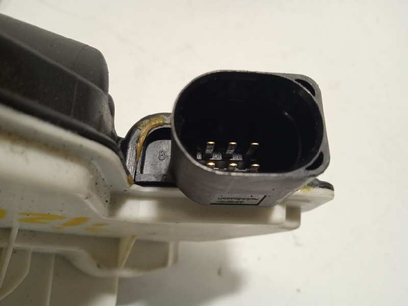 Recambio de cerradura puerta trasera izquierda para seat ibiza (6p1) style referencia OEM IAM 6J0839015F  