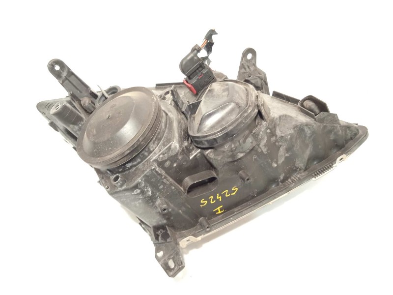 Recambio de faro izquierdo para opel vectra c berlina club referencia OEM IAM 93171428  