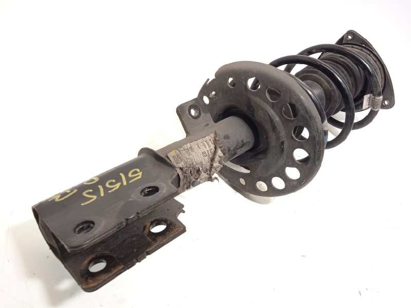 Recambio de amortiguador delantero izquierdo para peugeot 308 1.2 allure puretech referencia OEM IAM 9844509280  