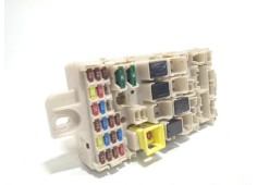 Recambio de caja reles / fusibles para mitsubishi space star (a00) kaiteki referencia OEM IAM 8637B738  11638L03