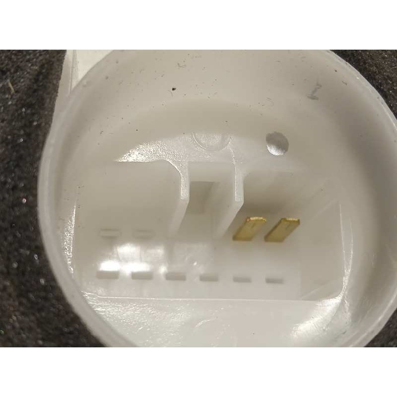 Recambio de cerradura puerta trasera derecha para mitsubishi space star (a00) kaiteki referencia OEM IAM 5745A384S  