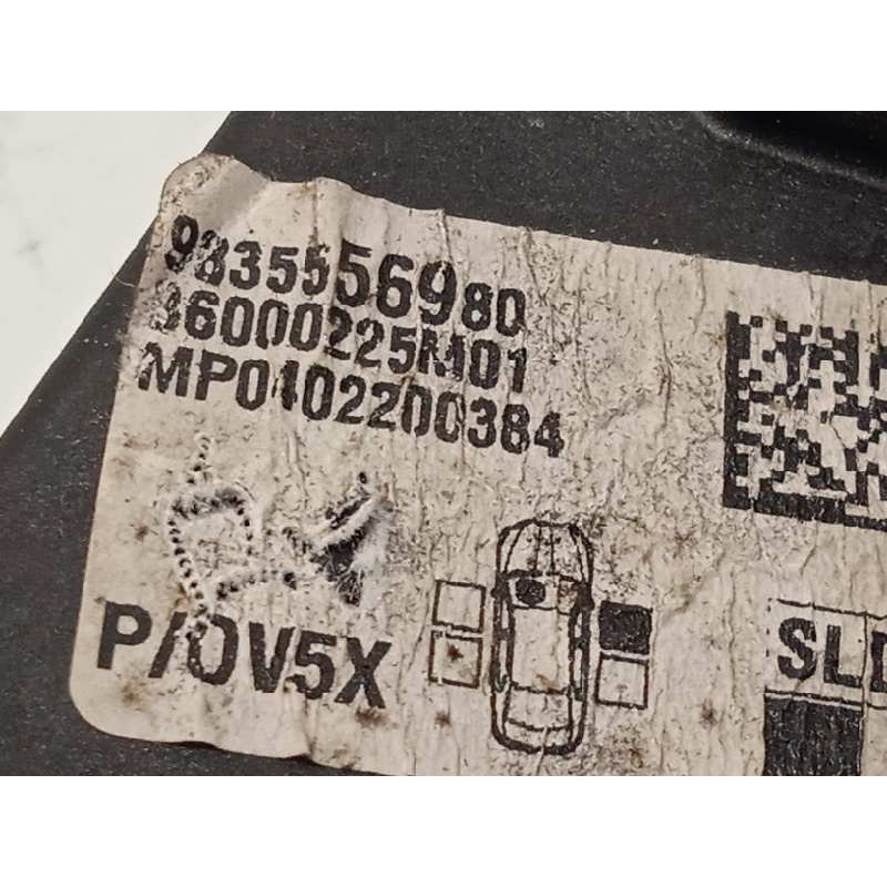 Recambio de cerradura puerta delantera derecha para peugeot 308 1.2 allure puretech referencia OEM IAM 9835556980  