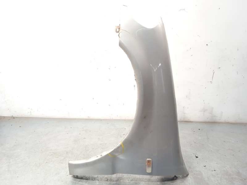 ALETA DELANTERA IZQUIERDA A1638801306 A1638801906