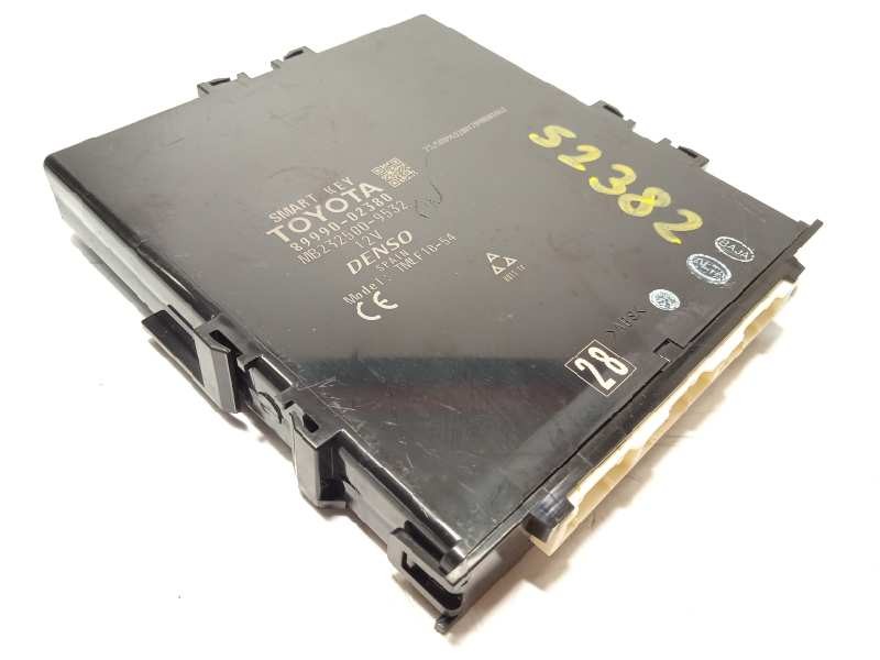 Recambio de modulo electronico para toyota auris hybrid feel! edition referencia OEM IAM 8999002380  MB2325009532