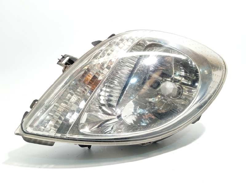 Recambio de faro derecho para renault kangoo (f/kc0) 1.5 dci diesel referencia OEM IAM 8200589033  