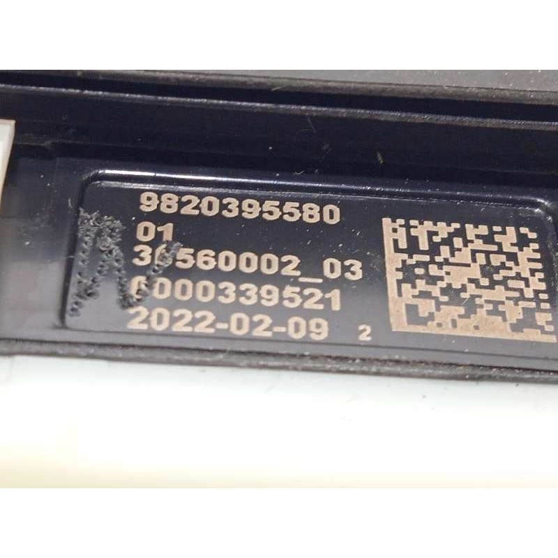 Recambio de maneta exterior porton para peugeot 308 1.2 allure puretech referencia OEM IAM 9820395580  