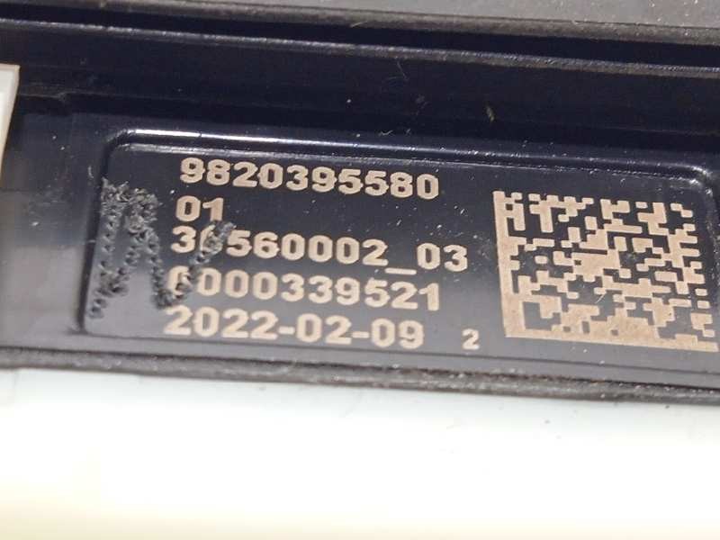 Recambio de maneta exterior porton para peugeot 308 1.2 allure puretech referencia OEM IAM 9820395580  