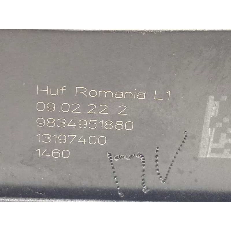 Recambio de maneta exterior trasera derecha para peugeot 308 1.2 allure puretech referencia OEM IAM 9834951880  