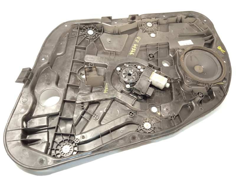 ELEVALUNAS DELANTERO DERECHO 813203Z020 824603Z010