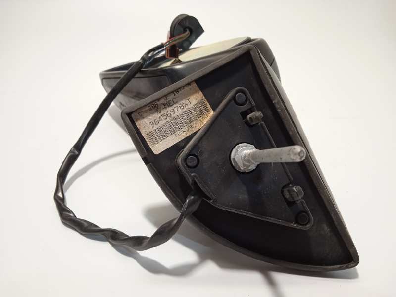 Recambio de retrovisor izquierdo para peugeot 407 sr confort referencia OEM IAM 96456978XT  8149VG