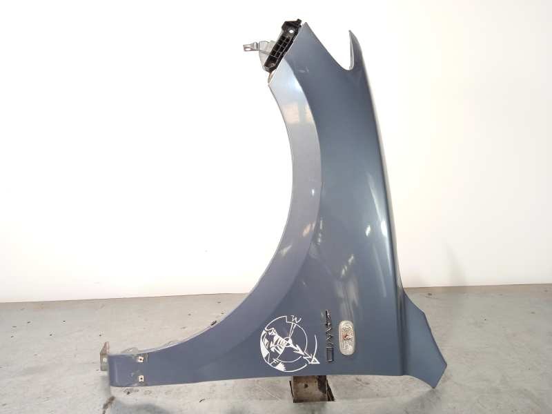 Recambio de aleta delantera izquierda para hyundai santa fe (bm) 2.2 crdi cat referencia OEM IAM 663102B270  