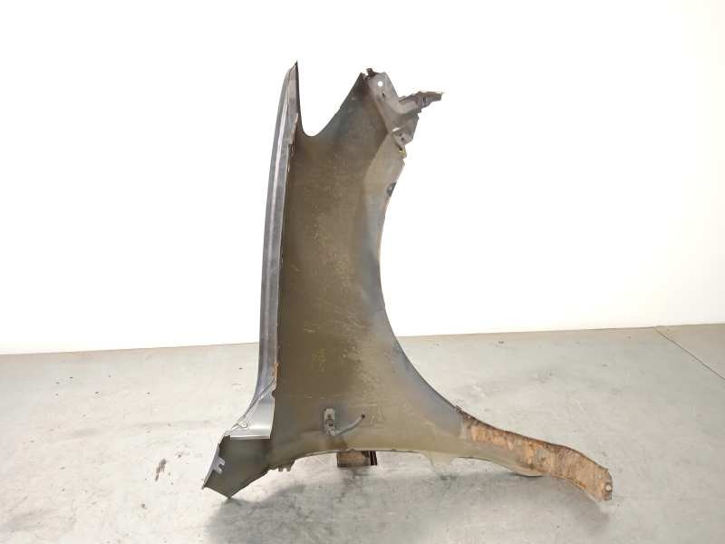 Recambio de aleta delantera izquierda para hyundai santa fe (bm) 2.2 crdi cat referencia OEM IAM 663102B270  