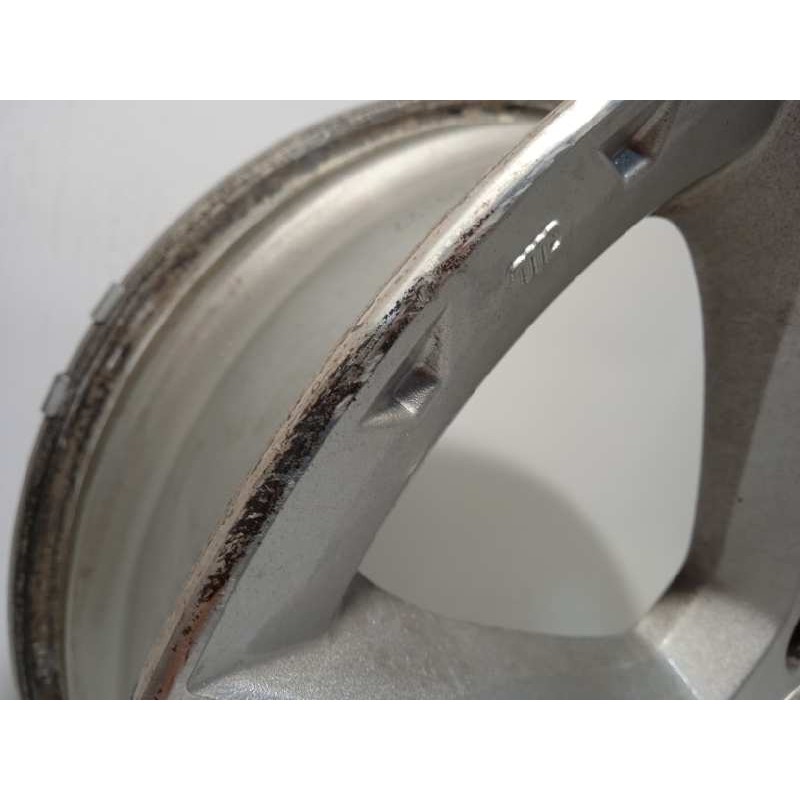 Recambio de llanta para subaru forester s12 2.0 diesel cat referencia OEM IAM 28111SC040  