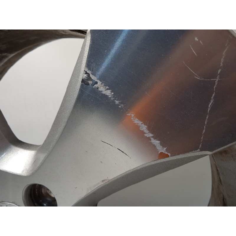 Recambio de llanta para subaru forester s12 2.0 diesel cat referencia OEM IAM 28111SC040  