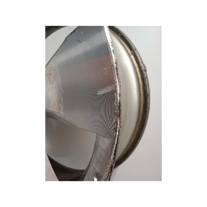 Recambio de llanta para subaru forester s12 2.0 diesel cat referencia OEM IAM 28111SC040  