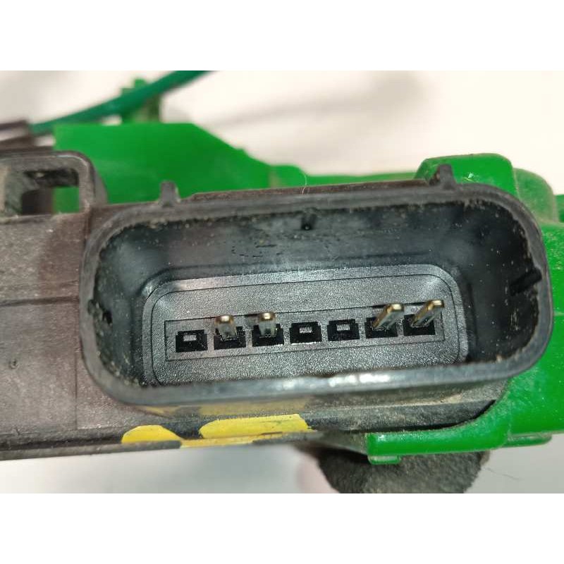 Recambio de cerradura puerta trasera derecha para hyundai i40 style blue referencia OEM IAM 814203Z000  