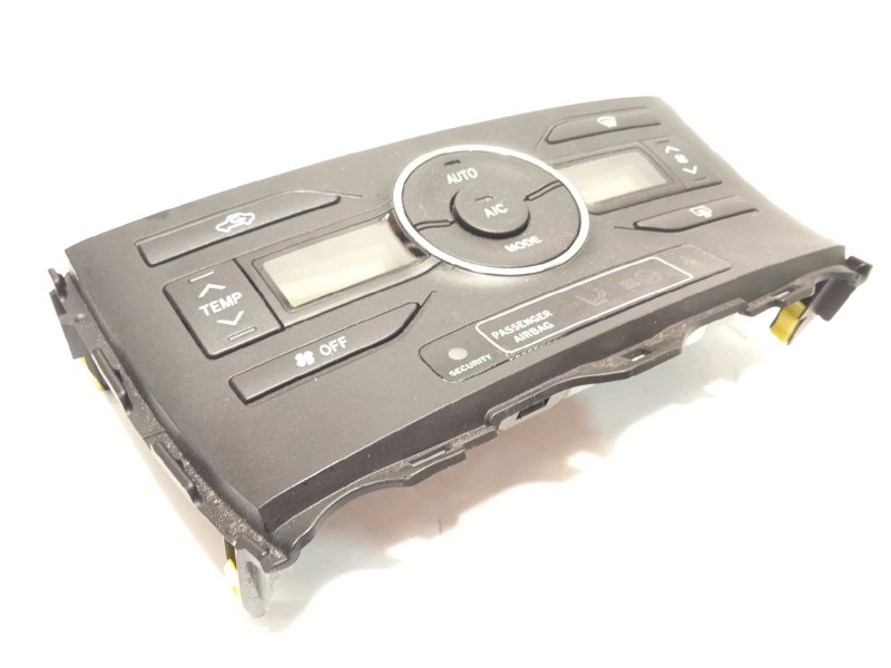 Recambio de mando climatizador para toyota auris hybrid active referencia OEM IAM 5590002350  