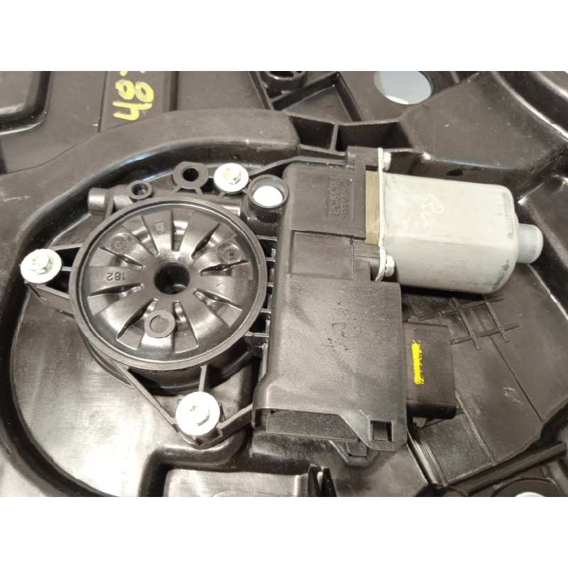 Recambio de elevalunas delantero derecho para hyundai i40 style blue referencia OEM IAM 813203Z020  