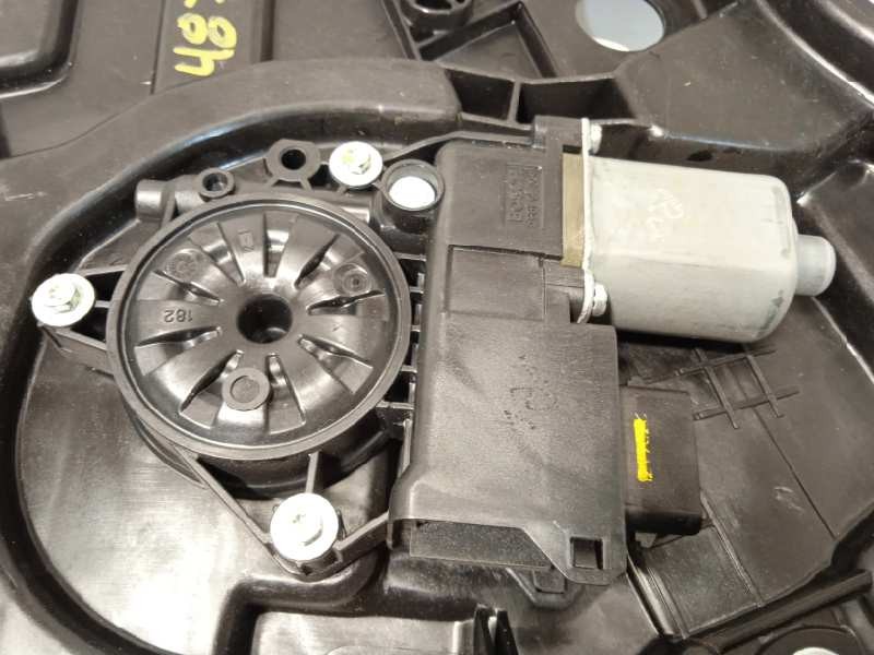 Recambio de elevalunas delantero derecho para hyundai i40 style blue referencia OEM IAM 813203Z020  