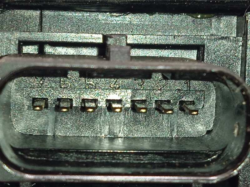 Recambio de cerradura puerta delantera derecha para peugeot 308 allure referencia OEM IAM 9807954280  9810309380