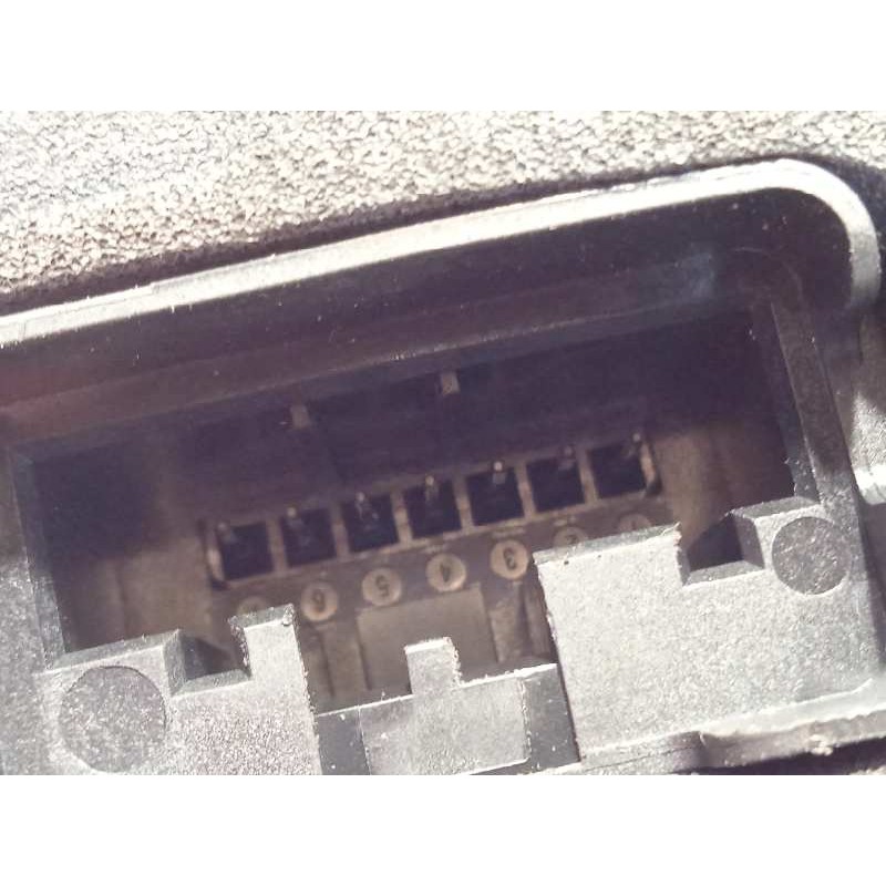 Recambio de cerradura puerta trasera derecha para volkswagen golf vii variant (bv5) advance bmt referencia OEM IAM 5TA839016L  