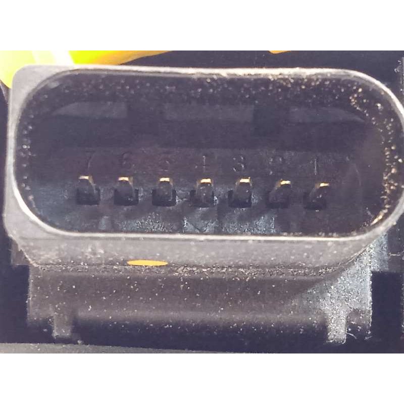 Recambio de cerradura puerta trasera derecha para peugeot 308 allure referencia OEM IAM 9807954780  