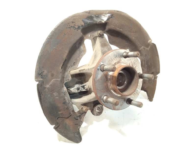 Recambio de mangueta delantera izquierda para volvo s40 berlina 1.6 cat referencia OEM IAM 31212947  