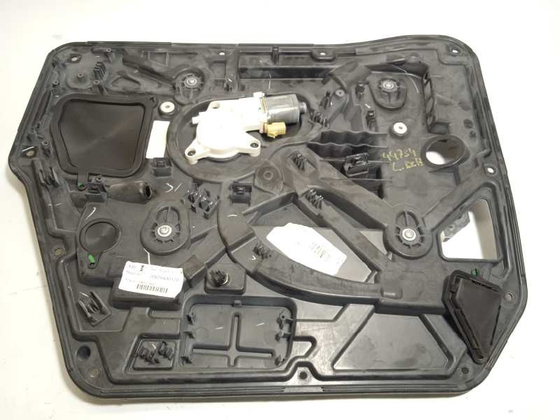 Recambio de elevalunas trasero derecho para chrysler grand voyager 2.8 crd cat referencia OEM IAM 68030718AA  