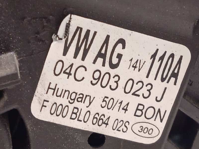 Recambio de alternador para volkswagen polo (6c1) 1.6 highl referencia OEM IAM 04C903023J  F000BL0664