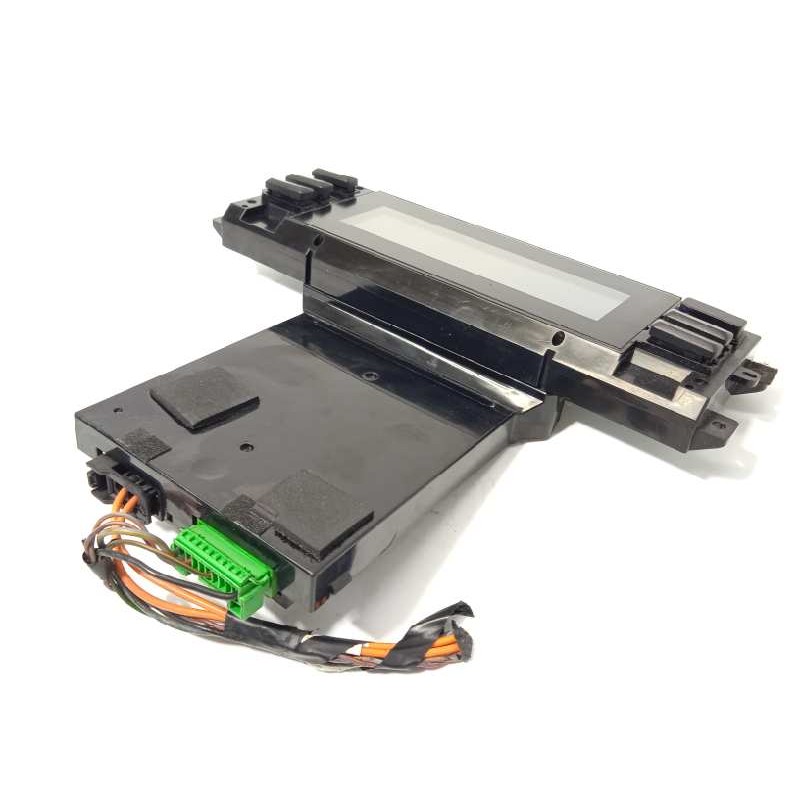 Recambio de pantalla multifuncion para volvo s80 berlina 2.4 diesel cat referencia OEM IAM 30732305  