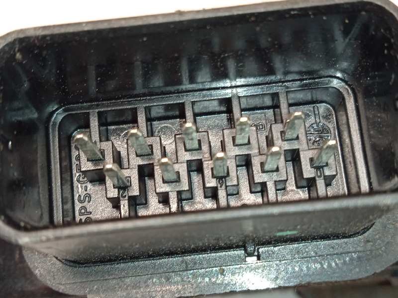 Recambio de cerradura puerta delantera izquierda para volvo s40 berlina 1.6 cat referencia OEM IAM 30699787  