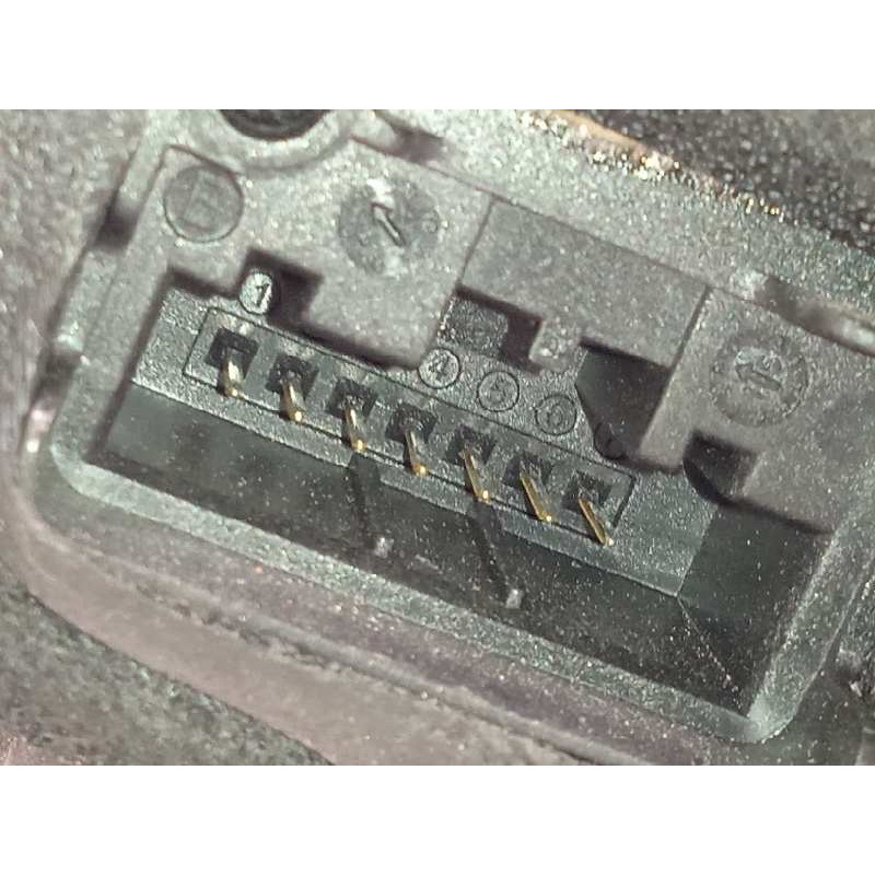 Recambio de cerradura puerta trasera izquierda para volkswagen polo (6c1) 1.6 highl referencia OEM IAM 6R4839015A  