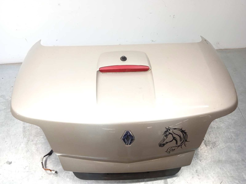 Recambio de tapa maletero para renault megane ii coupe/cabrio dynamique referencia OEM IAM 7751477223  