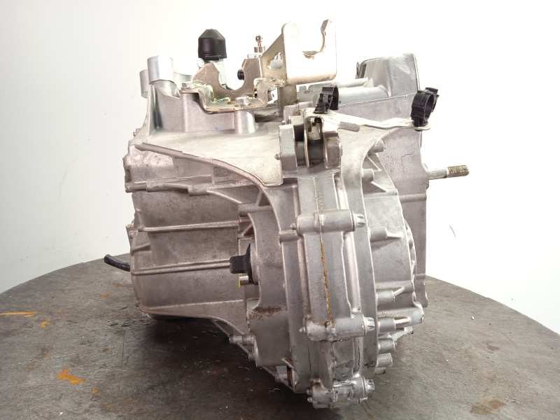 Recambio de despiece caja cambios para jeep renegade 1.6 m-jet cat referencia OEM IAM 55250410 1964545 55269350