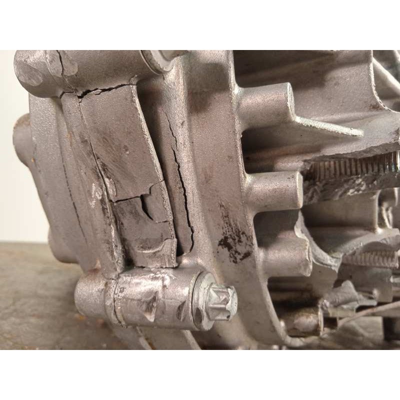 Recambio de despiece caja cambios para jeep renegade 1.6 m-jet cat referencia OEM IAM 55250410 1964545 55269350