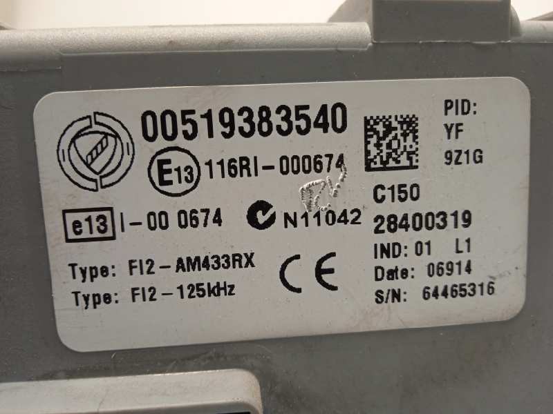 Recambio de caja reles / fusibles para fiat doblo 1.4 16v turbo referencia OEM IAM 519383540  