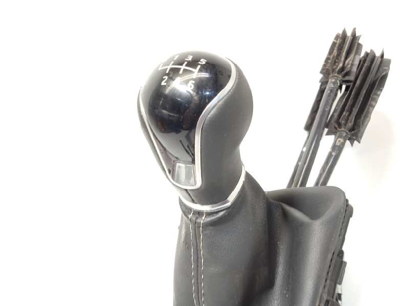 Recambio de palanca cambio para seat ibiza (kj1) style referencia OEM IAM 2Q0711049K  