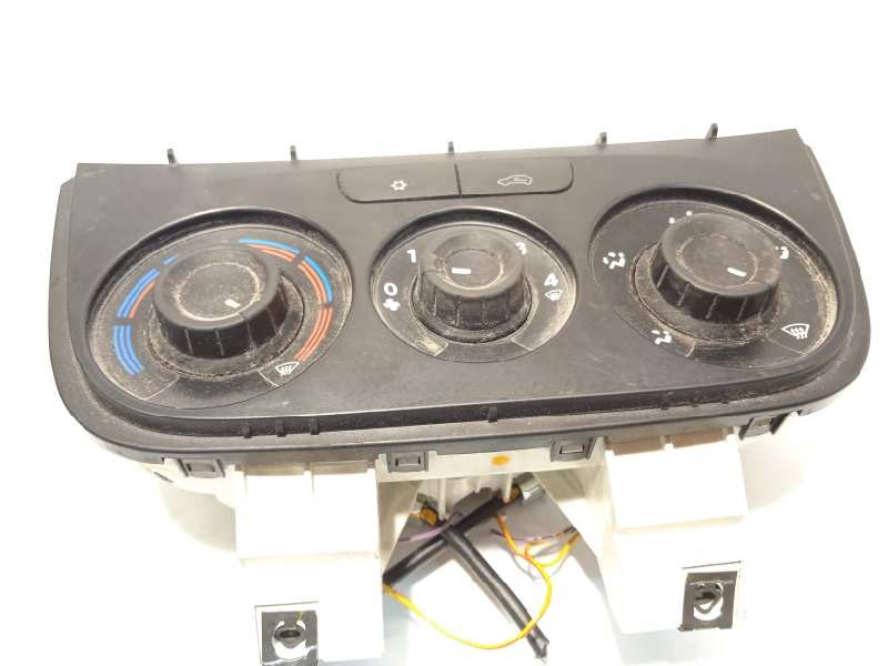 Recambio de mando calefaccion / aire acondicionado para fiat doblo 1.4 16v turbo referencia OEM IAM 735498657  