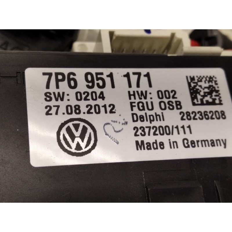 Recambio de luz interior para volkswagen touareg (7p5) 3.0 v6 tdi referencia OEM IAM 7P6951171  7P6947001